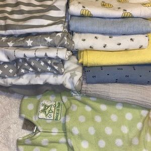baby swaddles